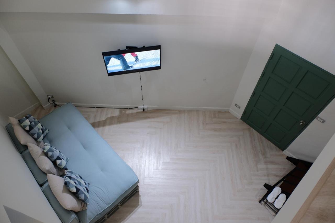 Apartamento Baan Khun Pra Duplex Rm3 Bangkok Exterior foto